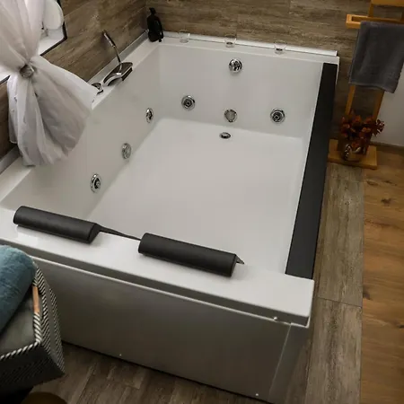 Jacuzzi Express *