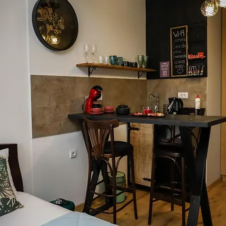 Jacuzzi Express Apartman